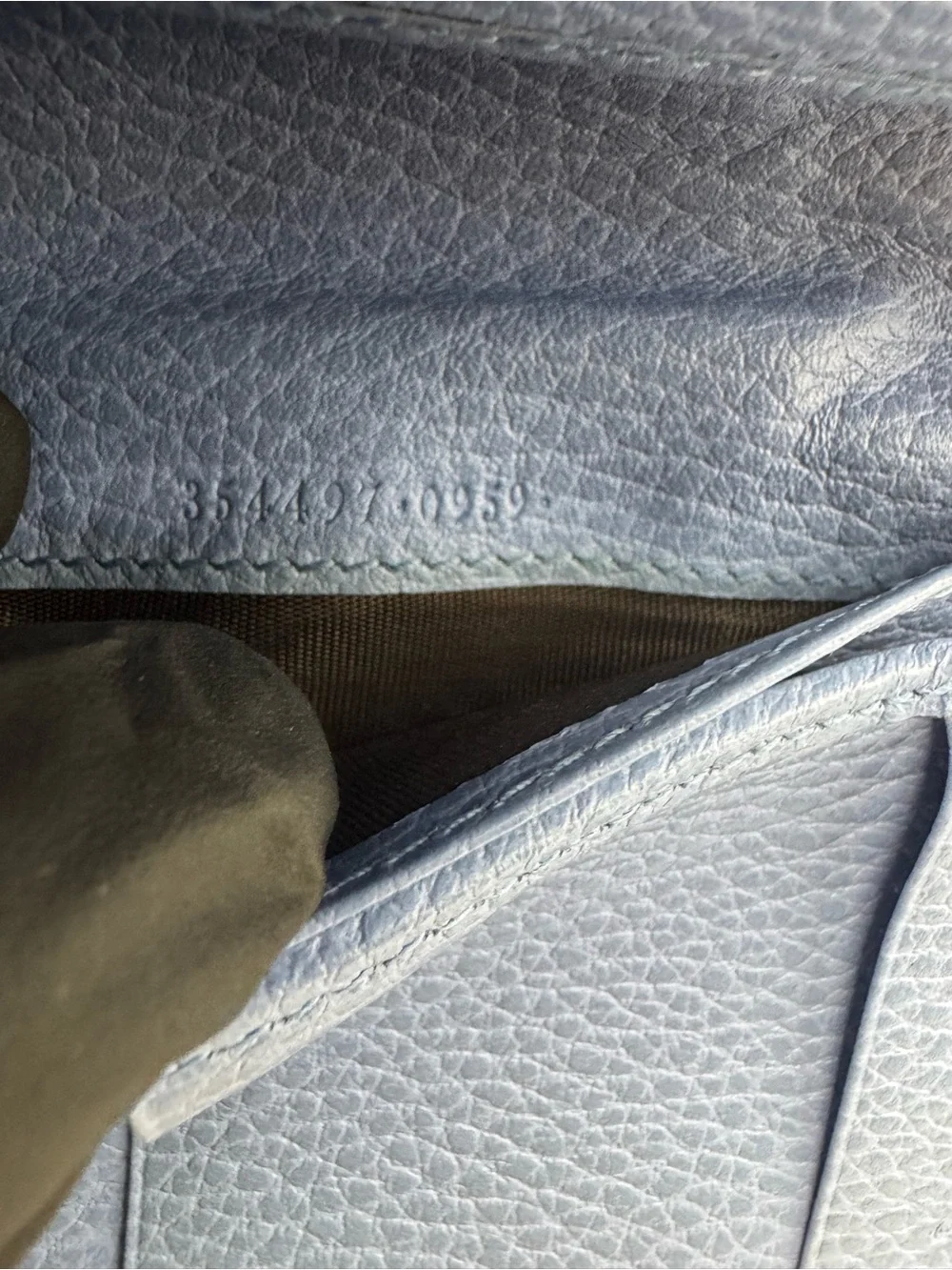 Authentic Gucci Pebbled Leather Zip Around Wallet Beige Taupe Made in Italy - Picture 10 of 16